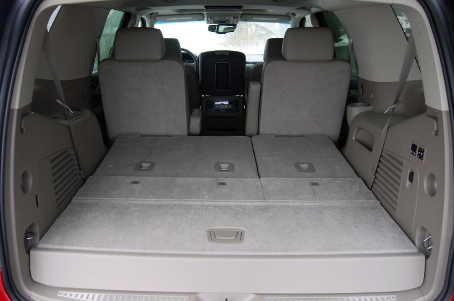  Chevrolet Tahoe 2015 года  (фото 23 из 62)